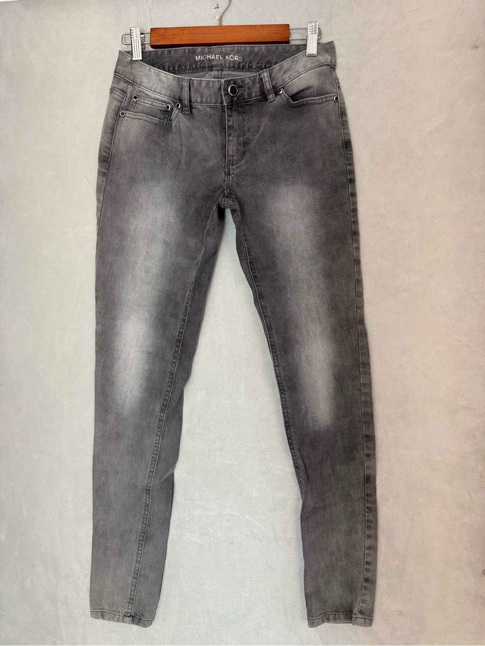 Michael Kors Jeans Women’s 2 Gray Wash Skinny Slim Denim Black Silver Hardware